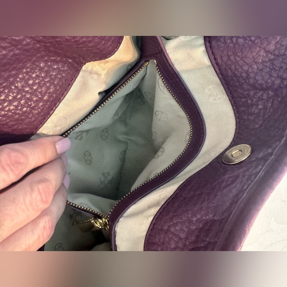 Tory Burch Purple Leather Hobo/Crossbody Great Color! - Picture 7 of 13